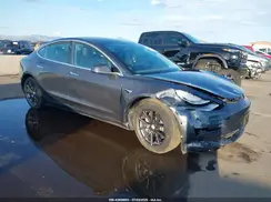 5YJ3E1EB4KF386067 2019 TESLA MODEL 3