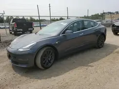 5YJ3E1EB4KF386196 2019 TESLA MODEL 3