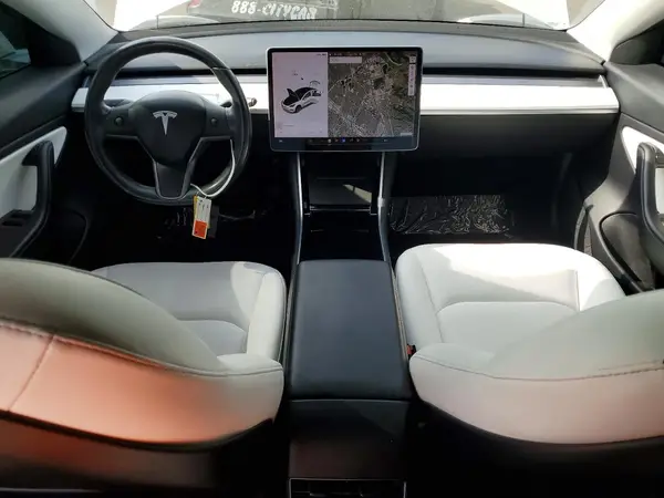 5YJ3E1EB4KF391186 2019 TESLA MODEL 3 - Image 8