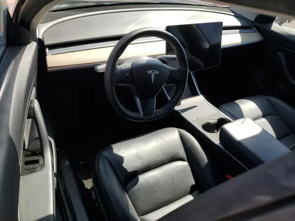 5YJ3E1EB4KF415132 2019 TESLA MODEL 3 - Image 8