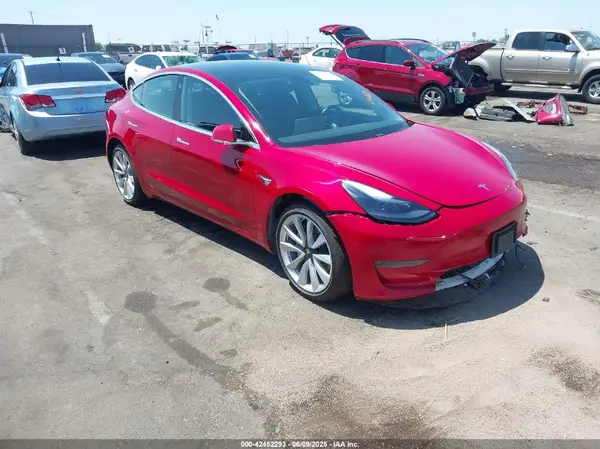 5YJ3E1EB4KF418578 2019 TESLA MODEL 3 - Image 1