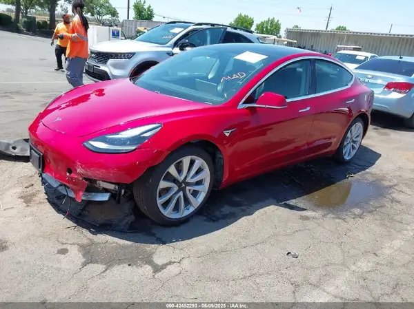 5YJ3E1EB4KF418578 2019 TESLA MODEL 3 - Image 2