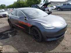 5YJ3E1EB4KF425563 2019 TESLA MODEL 3