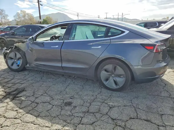 5YJ3E1EB4KF432559 2019 TESLA MODEL 3 - Image 2