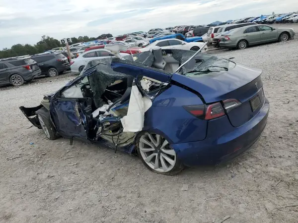 5YJ3E1EB4KF433825 2019 TESLA MODEL 3 - Image 2