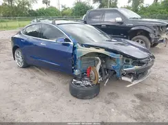 5YJ3E1EB4KF441262 2019 TESLA MODEL 3