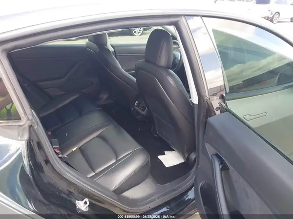 5YJ3E1EB4KF441603 2019 TESLA MODEL 3 - Image 8