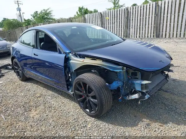 5YJ3E1EB4KF442363 2019 TESLA MODEL 3 - Image 1