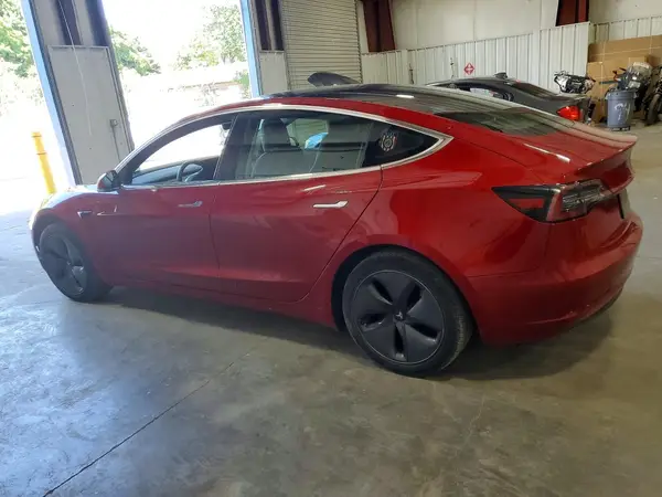 5YJ3E1EB4KF452472 2019 TESLA MODEL 3 - Image 2