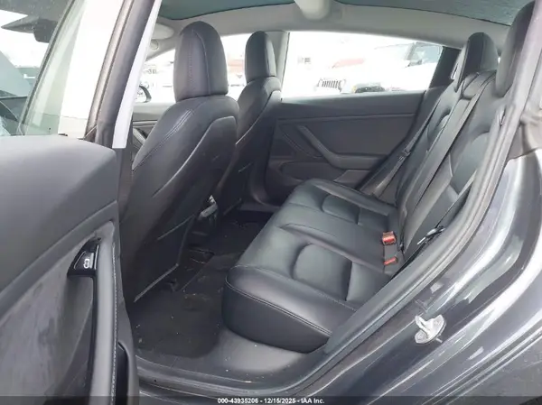 5YJ3E1EB4KF453279 2019 TESLA MODEL 3 - Image 8