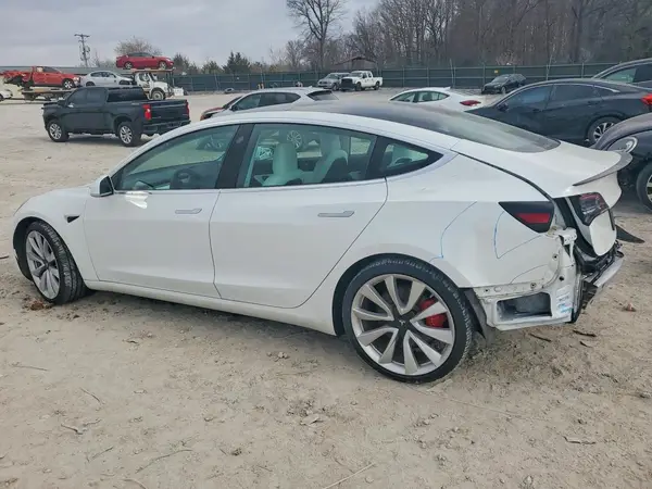5YJ3E1EB4KF454996 2019 TESLA MODEL 3 - Image 2