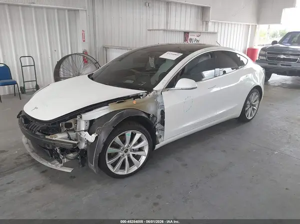 5YJ3E1EB4KF469594 2019 TESLA MODEL 3 - Image 2