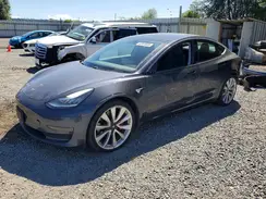 5YJ3E1EB4KF469613 2019 TESLA MODEL 3