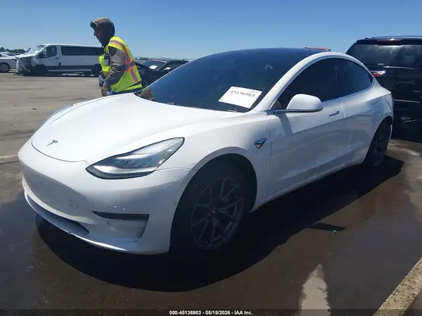 5YJ3E1EB4KF469935 2019 TESLA MODEL 3 - Image 2
