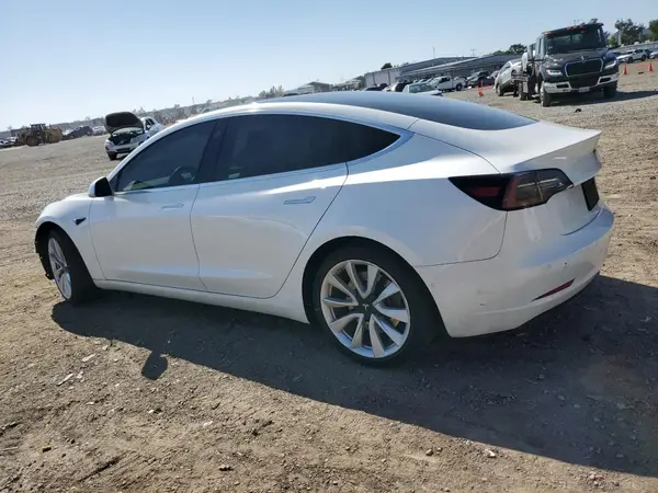 5YJ3E1EB4KF494799 2019 TESLA MODEL 3 - Image 2
