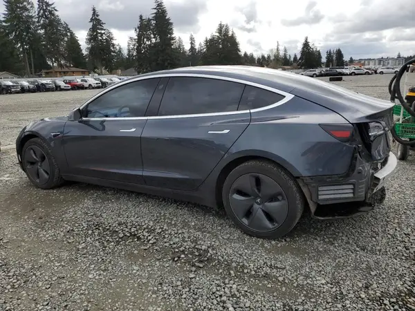 5YJ3E1EB4KF510077 2019 TESLA MODEL 3 - Image 2