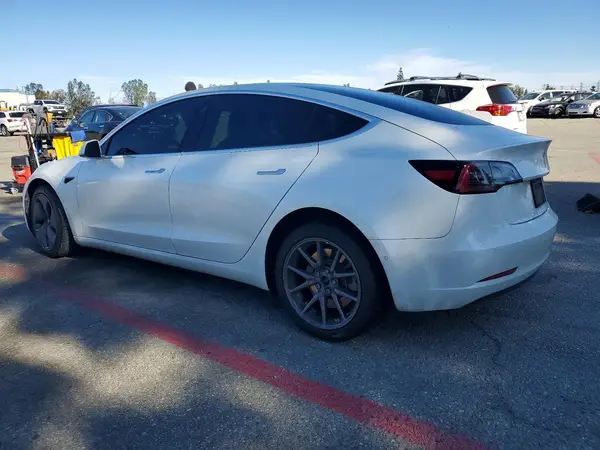 5YJ3E1EB4KF511164 2019 TESLA MODEL 3 - Image 2
