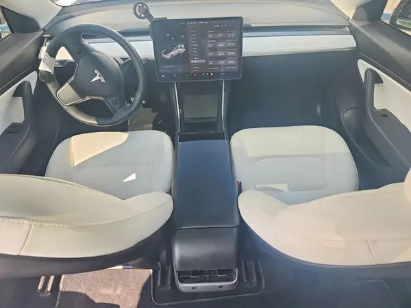 5YJ3E1EB4KF513660 2019 TESLA MODEL 3 - Image 8
