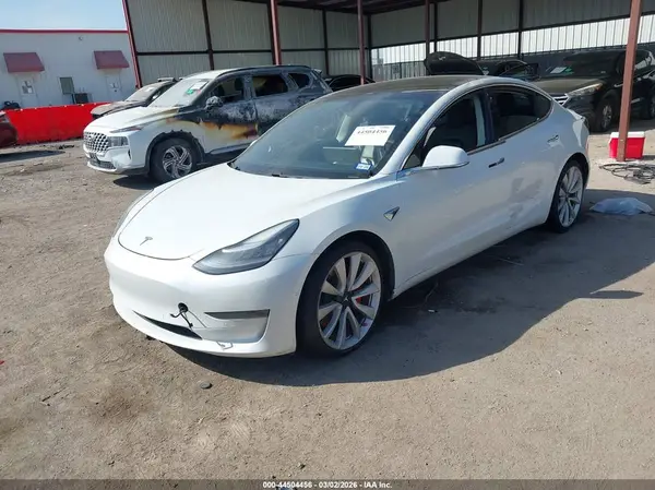 5YJ3E1EB4KF514212 2019 TESLA MODEL 3 - Image 2