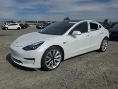 5YJ3E1EB4KF530328 2019 TESLA MODEL 3