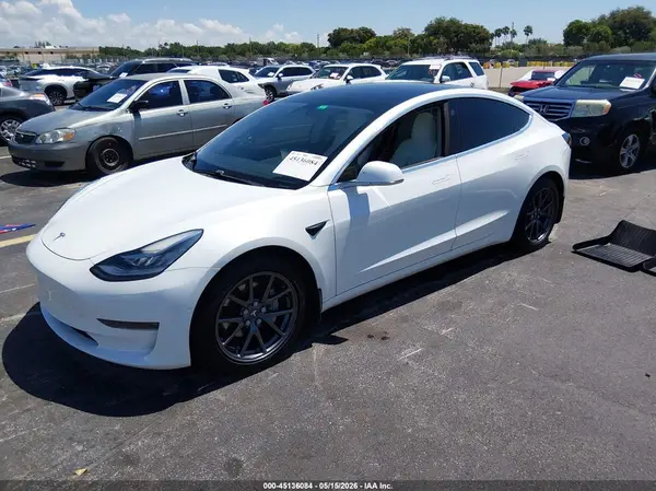 5YJ3E1EB4LF607037 2020 TESLA MODEL 3 - Image 2