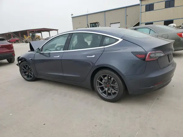 5YJ3E1EB4LF616479 2020 TESLA MODEL 3 - Image 2