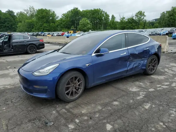 5YJ3E1EB4LF617261 2020 TESLA MODEL 3 - Image 1