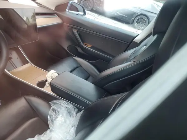 5YJ3E1EB4LF617261 2020 TESLA MODEL 3 - Image 8