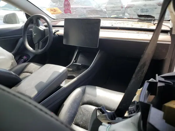 5YJ3E1EB4LF617891 2020 TESLA MODEL 3 - Image 8