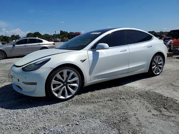 5YJ3E1EB4LF618250 2020 TESLA MODEL 3 - Image 1