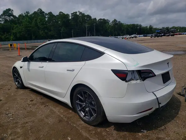 5YJ3E1EB4LF618488 2020 TESLA MODEL 3 - Image 2