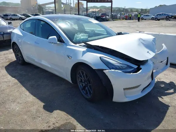 5YJ3E1EB4LF619754 2020 TESLA MODEL 3 - Image 1