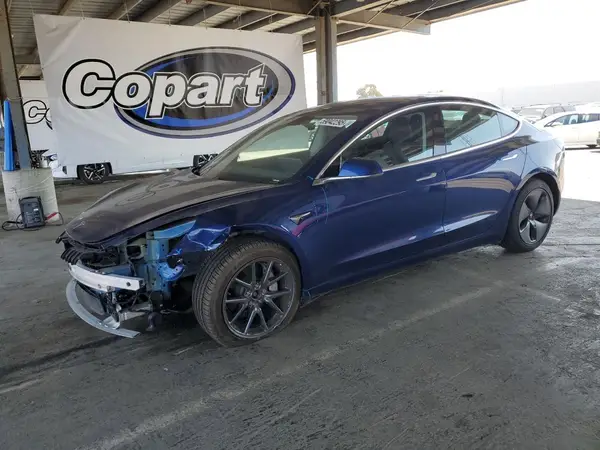 5YJ3E1EB4LF636151 2020 TESLA MODEL 3 - Image 1