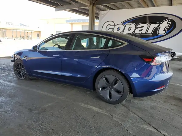 5YJ3E1EB4LF636151 2020 TESLA MODEL 3 - Image 2