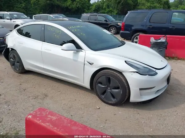5YJ3E1EB4LF637770 2020 TESLA MODEL 3 - Image 1