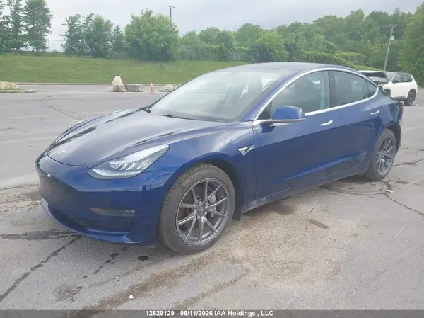 5YJ3E1EB4LF643083 2020 TESLA MODEL 3 - Image 2