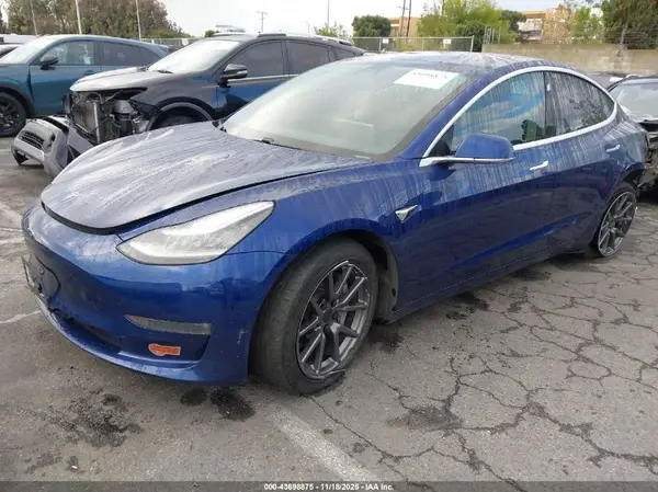 5YJ3E1EB4LF647683 2020 TESLA MODEL 3 - Image 2