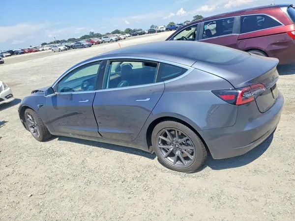 5YJ3E1EB4LF649630 2020 TESLA MODEL 3 - Image 2