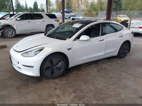 5YJ3E1EB4LF665293 2020 TESLA MODEL 3 - Image 2