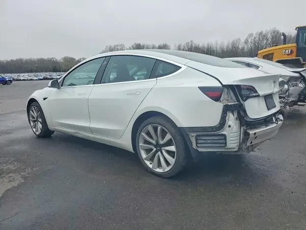 5YJ3E1EB4LF667531 2020 TESLA MODEL 3 - Image 2