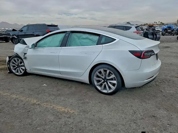 5YJ3E1EB4LF667674 2020 TESLA MODEL 3 - Image 2