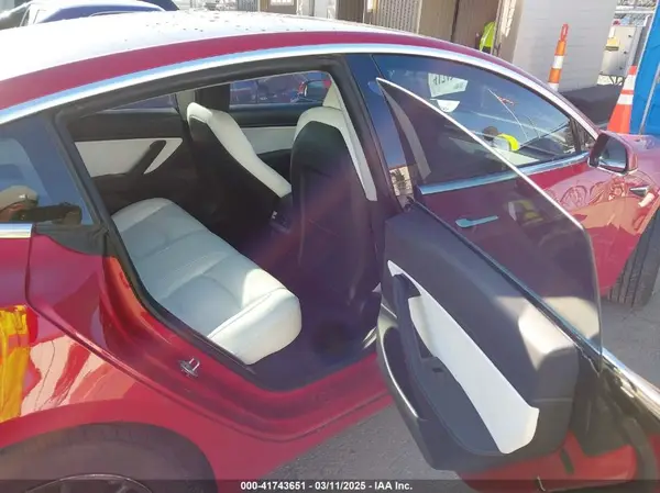 5YJ3E1EB4LF668470 2020 TESLA MODEL 3 - Image 8
