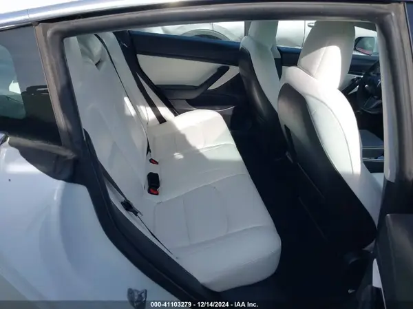 5YJ3E1EB4LF712662 2020 TESLA MODEL 3 - Image 8