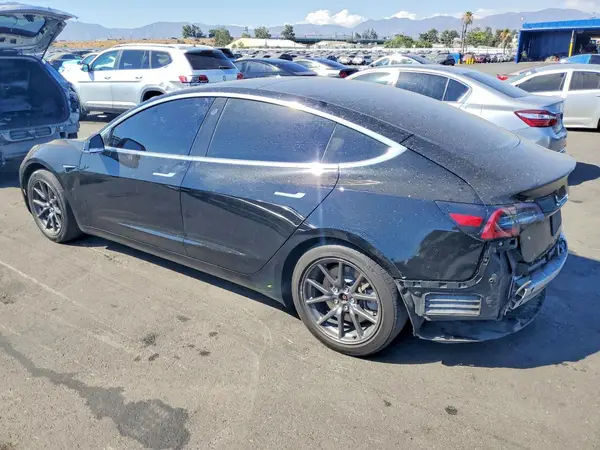 5YJ3E1EB4LF735164 2020 TESLA MODEL 3 - Image 2