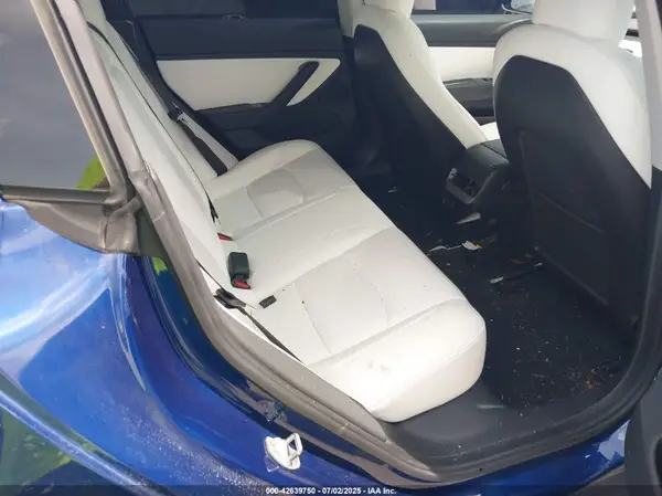 5YJ3E1EB4LF735827 2020 TESLA MODEL 3 - Image 8