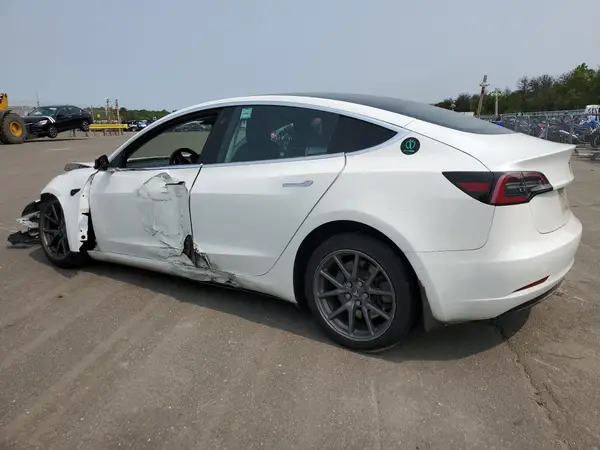 5YJ3E1EB4LF744477 2020 TESLA MODEL 3 - Image 2