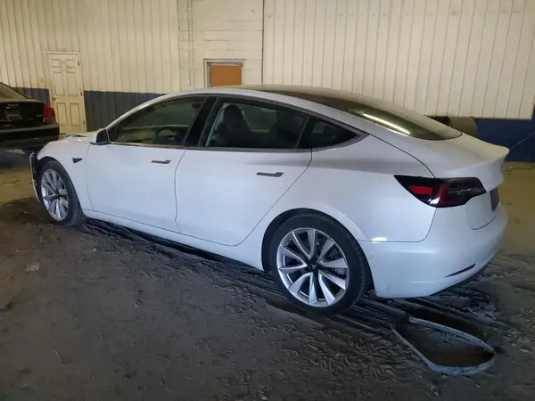 5YJ3E1EB4LF787569 2020 TESLA MODEL 3 - Image 2