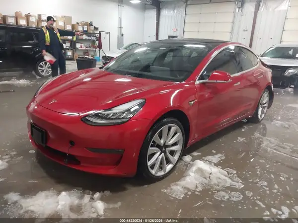 5YJ3E1EB4LF795459 2020 TESLA MODEL 3 - Image 2