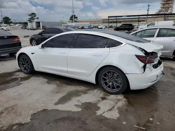 5YJ3E1EB4LF795915 2020 TESLA MODEL 3 - Image 2