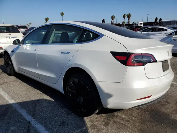 5YJ3E1EB4LF798216 2020 TESLA MODEL 3 - Image 2